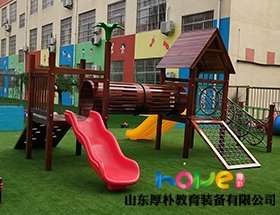 幼儿园儿童玩什么大型玩具？幼儿园木质