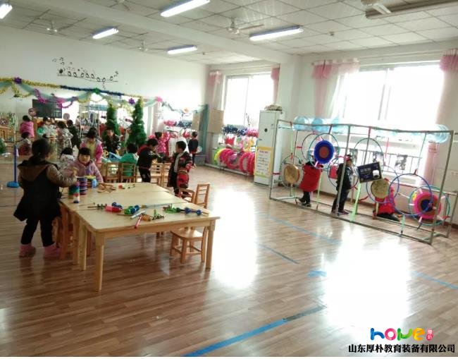  幼儿园儿童表演游戏区需要投放材料有哪些