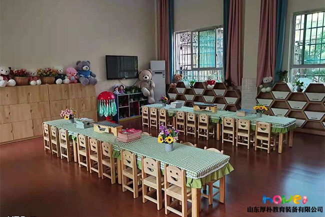 幼儿园上课时桌椅如何摆放最好